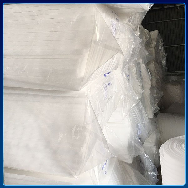 Màng PE foam